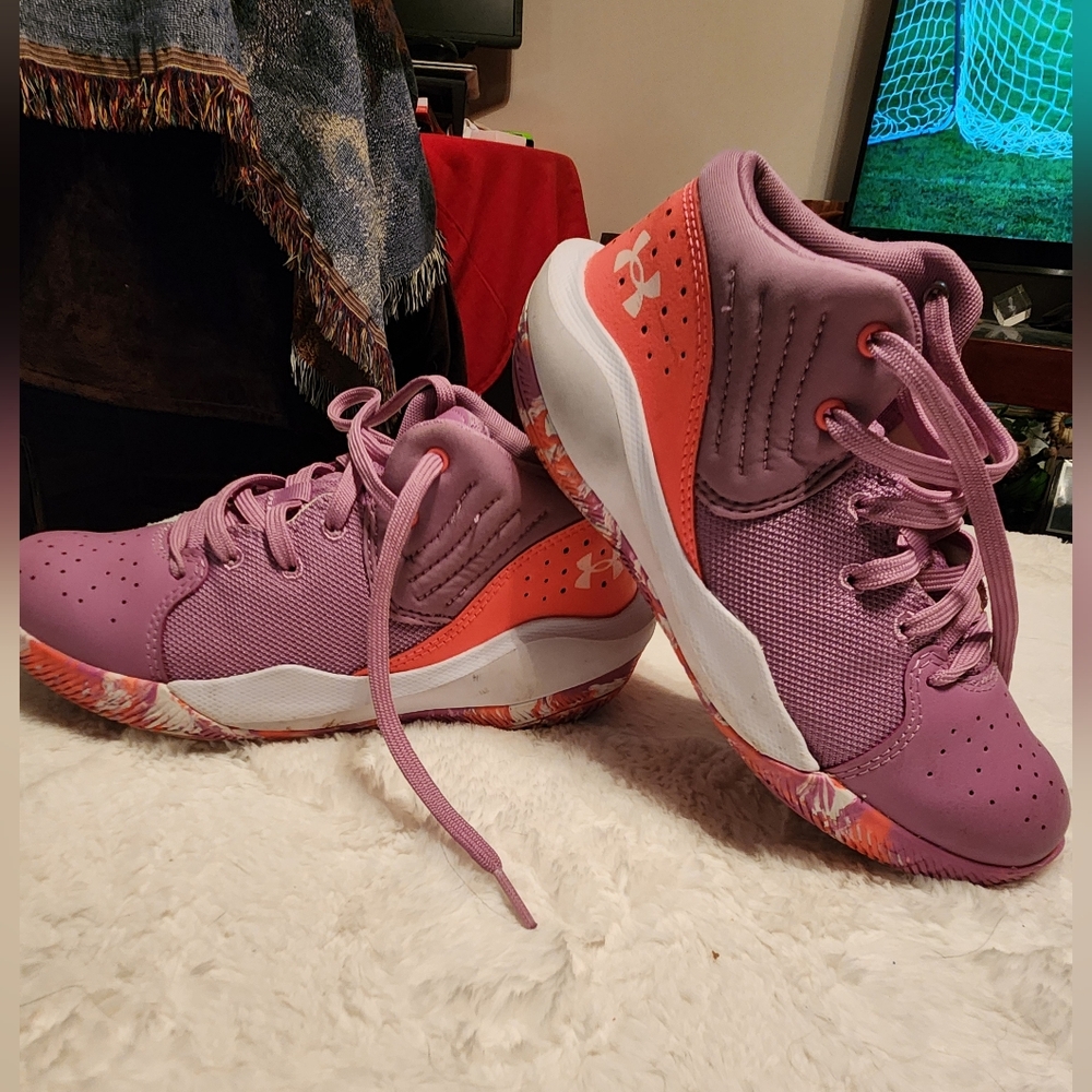 Under Armour, purple and orange tennis shoes, sz 3Y